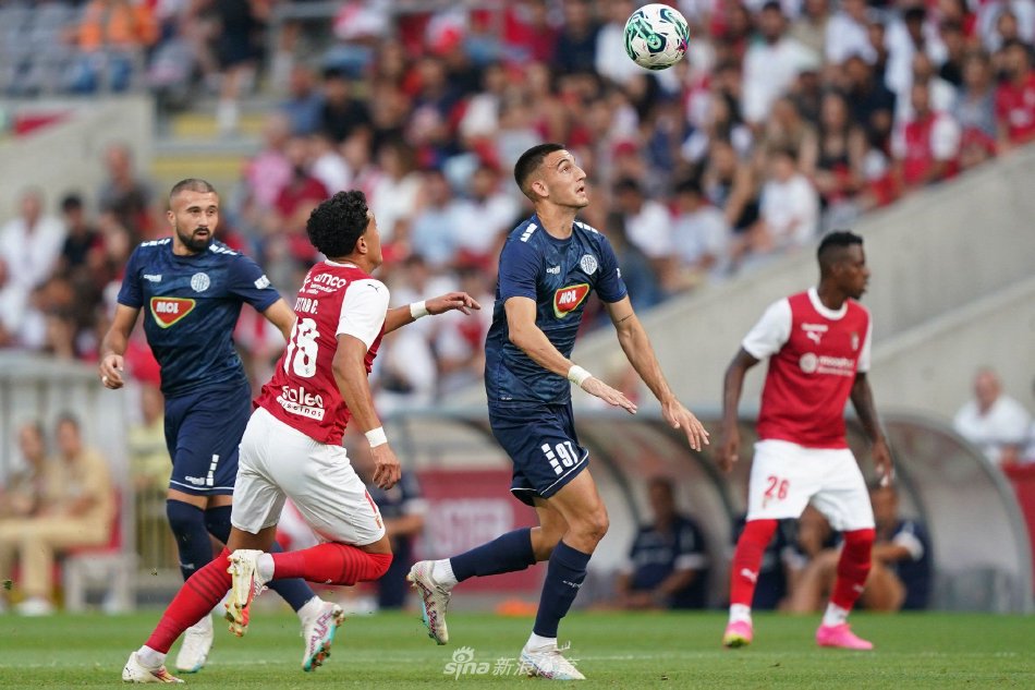 导致球队在 导致球队在