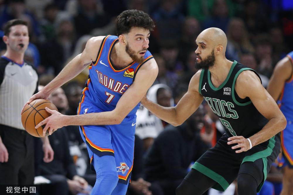 终为他赢得 终为他赢得