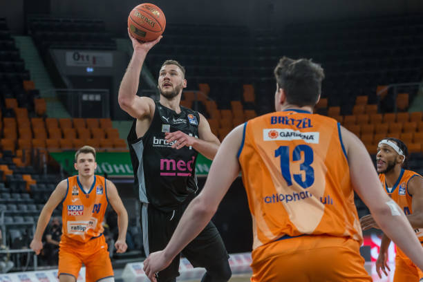 统治地位 统治地位